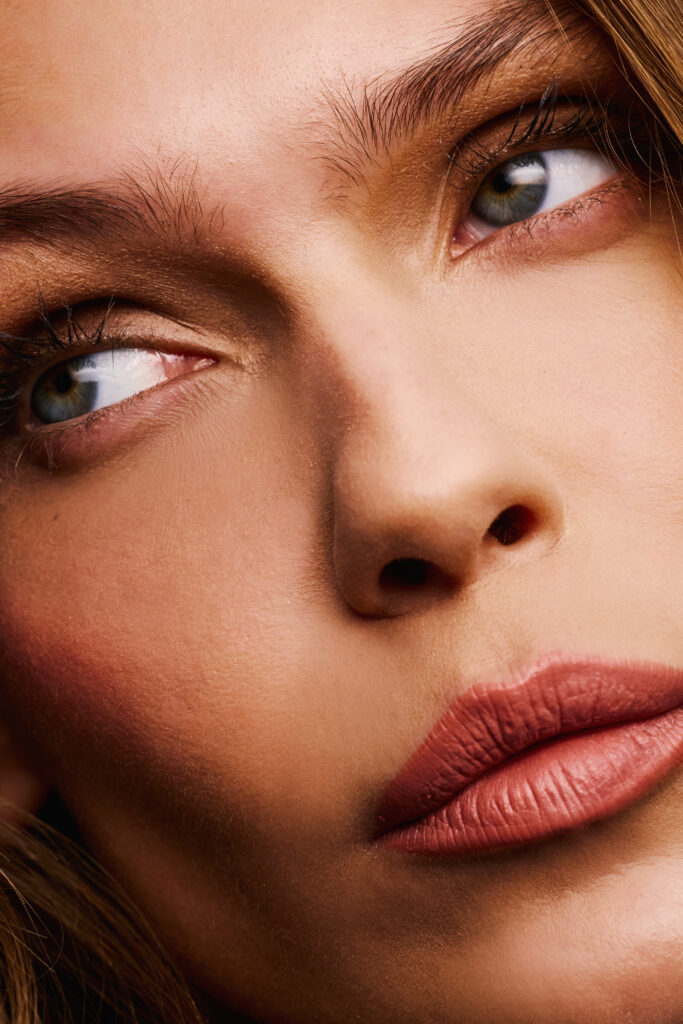 Lip to cheek Νο 2 Barely Nude – Κραγιόν και Ρουζ, 10ml
