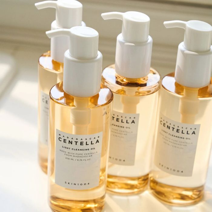 Madagascar Centella Light Cleansing Oil – Έλαιο καθαρισμού και ντεμακιγιάζ με σεντέλα, 200ml