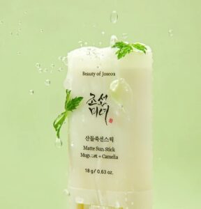 Matte Sun Stick Mugwort & Camelia SPF 50 – Ματ Αντηλιακό σε στικ, 18gr