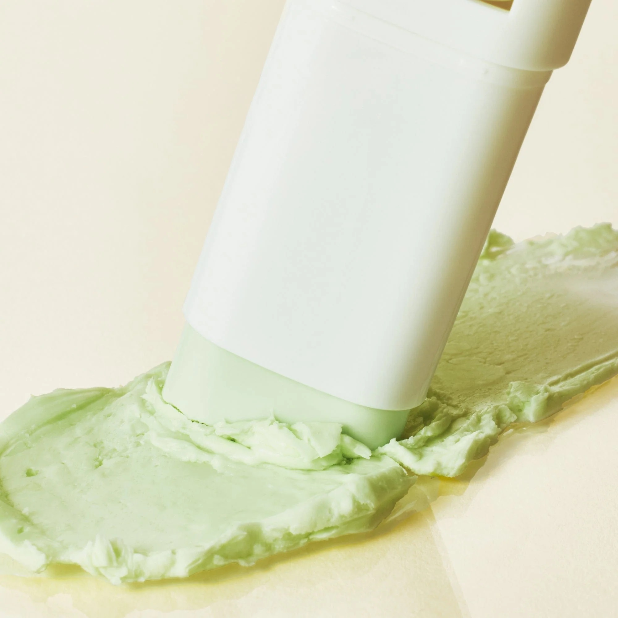 Matte Sun Stick Mugwort & Camelia SPF 50 – Ματ Αντηλιακό σε στικ, 18gr